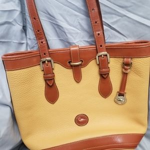 Dooney & Bourke Tote